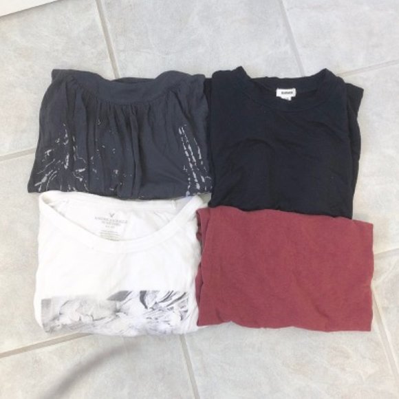 4 Clothing Bundle (Size X-Small) - Picture 1 of 5